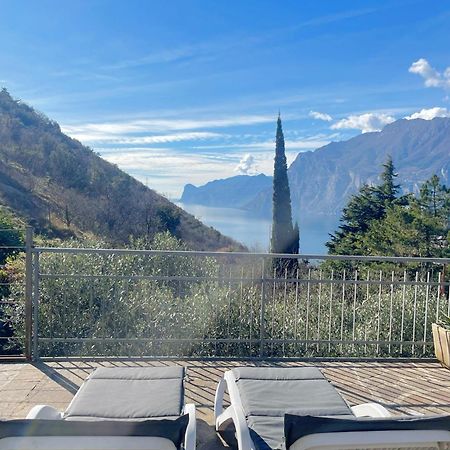Viewlake Apartment Torbole Sul Garda Luaran gambar