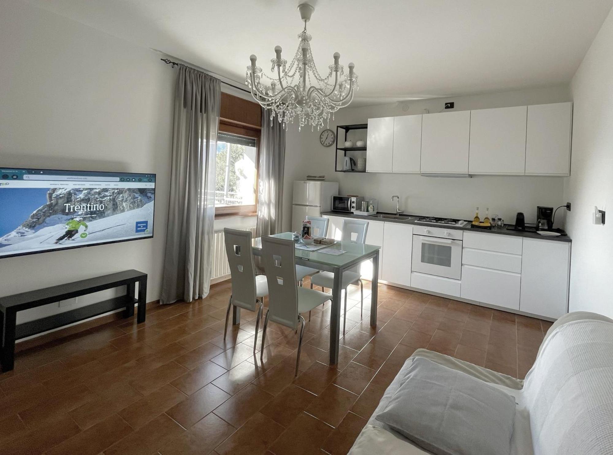 Viewlake Apartment Torbole Sul Garda Luaran gambar